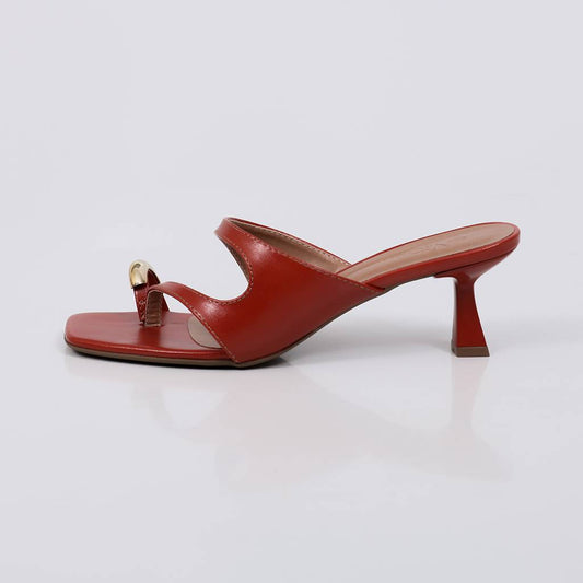 Leblon - Tamanco Feminino Salto Detalhe Dourado Marrom Terroso