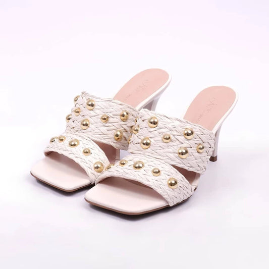 Maldivas - Tamanco Feminino Bico Quadrado Aplicação Palha Off-White