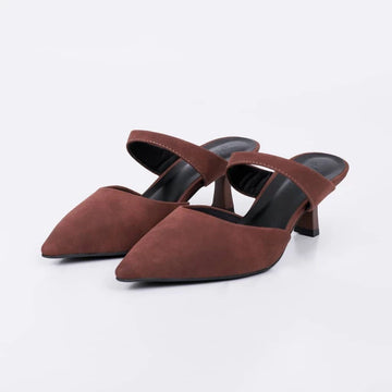 Kate - Mule Feminino Bico Fino Salto Kitten Heels Camurça Marrom