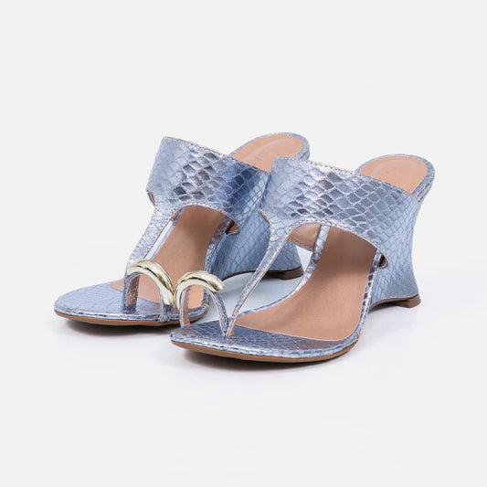 Milão - Tamanco Feminino Salto Anabela Tira Cromado Aqua