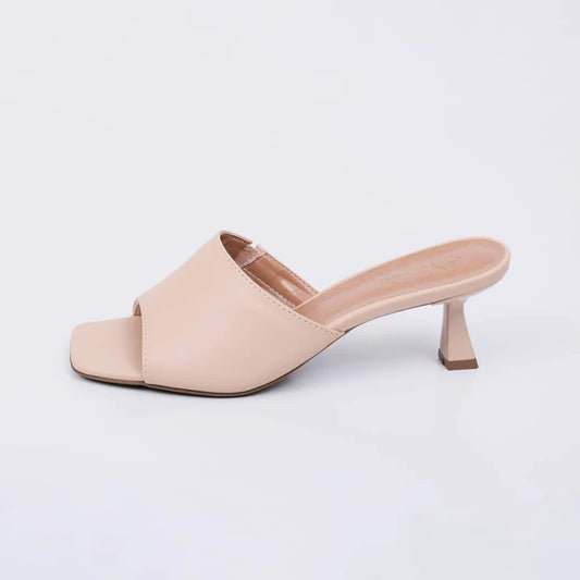 Safira - Tamanco Feminino Bico Quadrado Salto Taça Nude
