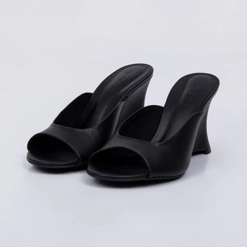 Oasis - Tamanco Feminino Anabela Bico Aberto Liso Preto