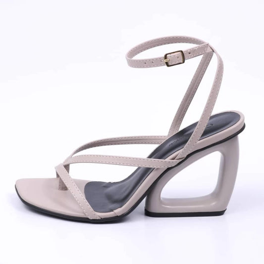 Londres - Sandália Feminina Três Tiras Salto Geométrico Cinza