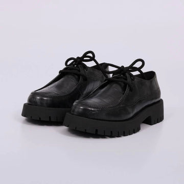 Pietra - Sapato Feminino Tratorado Croco Amarração Preto