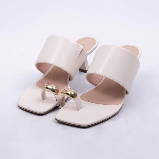 Seven - Tamanco Feminino Aplicação de Tira Off-White