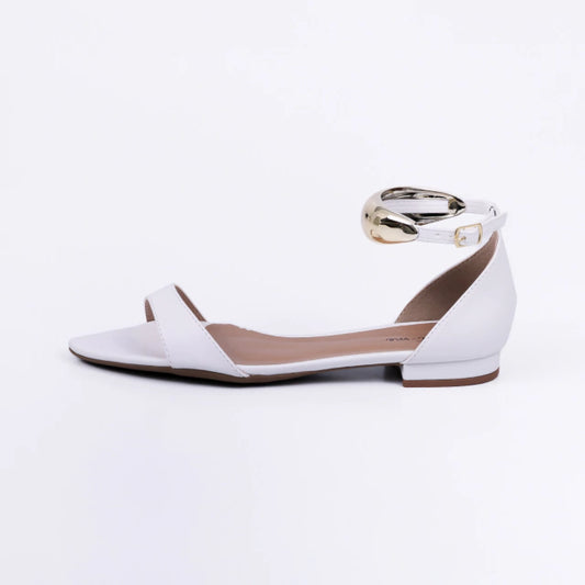 Nancy - Sandália Rasteira Feminina Bico Folha Aplicação Branca