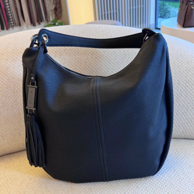 YL-061_PRETO_