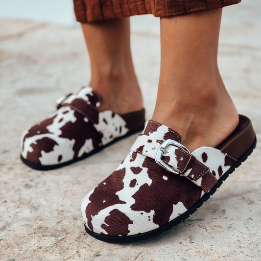 Vanila - Clog Feminino Anatômico com Fivela Vaquinha Marrom