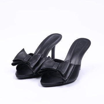 Itália – Tamanco Feminino Aplicação em Laço Bico Fino Preto