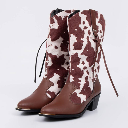 Silo - Bota Feminina Cano Curto Salto Baixo Bico Fino Vaca Marrom