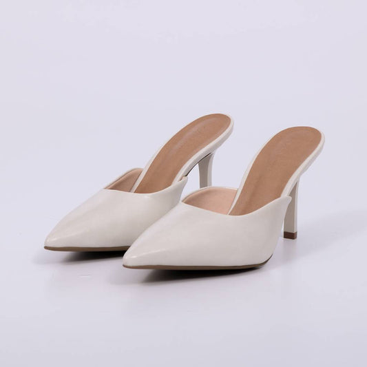 Lívia - Mule Feminino Bico Fino Salto Alto Off White