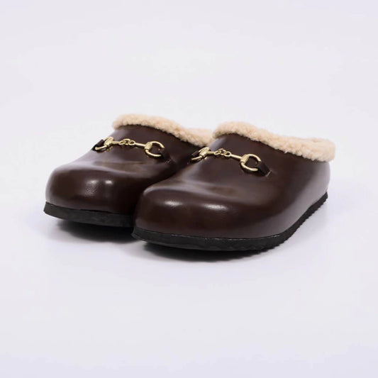 Alaska - Clog Feminino Casual Forrado Com Corrente Marrom Escuro