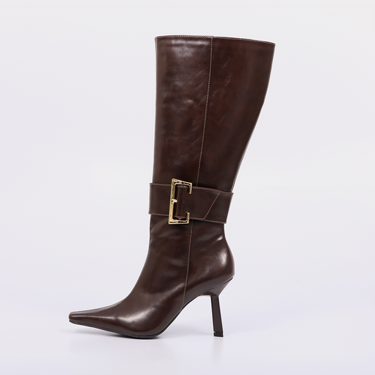 Perla - Bota Feminina Elegante Cano Médio Salto Fino Fivela Marrom Escuro