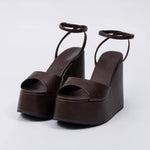 Ester - Sandália Anabela Feminina Plataforma Tira Fina Marrom