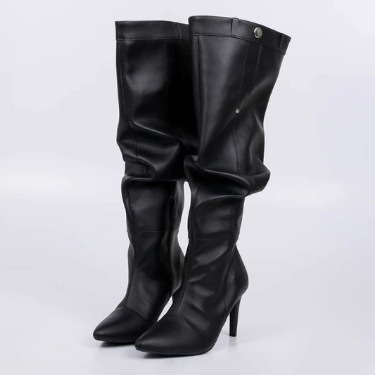 Madonna - Bota Feminina Aplicação Bico Fino Preto