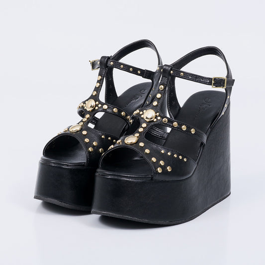Madonna - Sandália Plataforma Feminina Tachas Salto Alto Preto