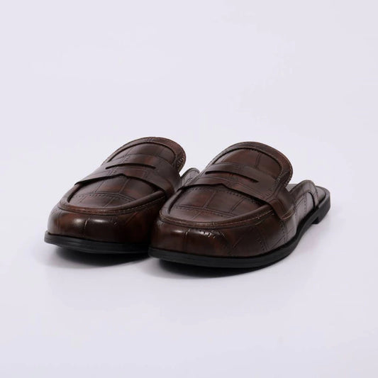 Rubi - Mule Feminino Bico Redondo Croco Detalhe Costura Marrom Escuro