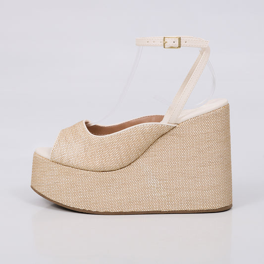 Savanna - Sandália Feminina Anabela Trançado Aberto Off-white