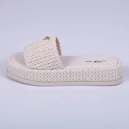 Capri - Flatform Feminina Aplicação Palha Off-White