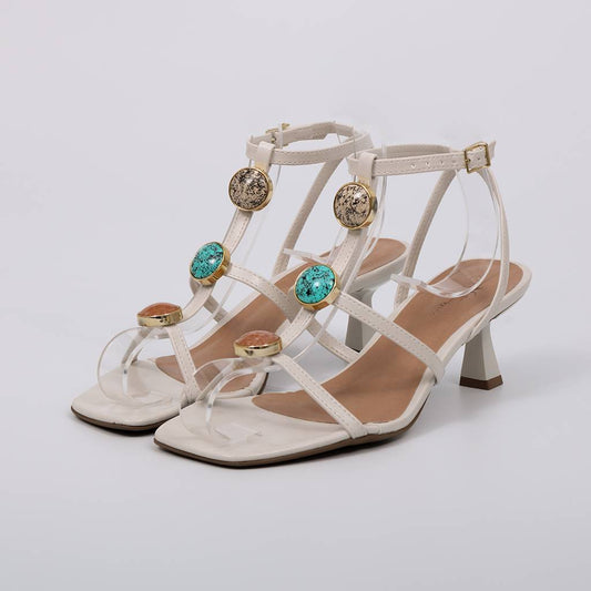 Dali - Sandália Feminina Salto Médio Pedras Off-white
