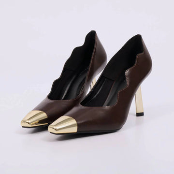 Vitória - Scarpin Feminino Salto Fino Bico Metalizado Marrom Escuro