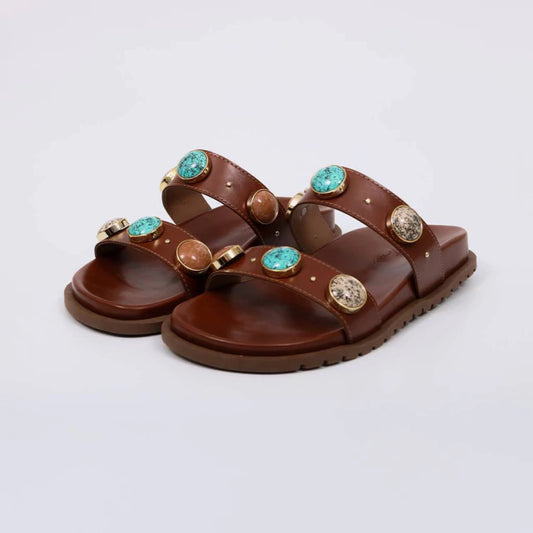 Leona - Papete Feminina Anatômica Aplicações Pedras Caramelo