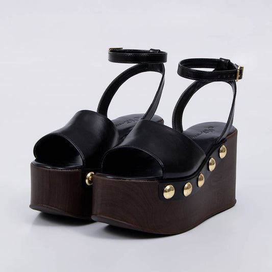 Marrocos - Sandália Feminina Anabela Tachas Douradas Preto