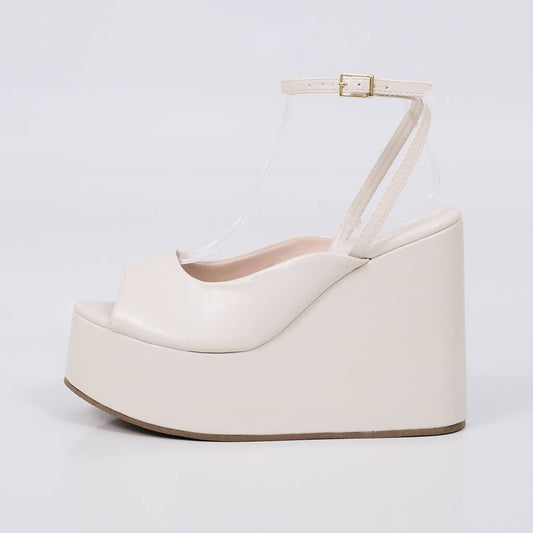 Savanna - Sandália Feminina Anabela Aberta Off-white