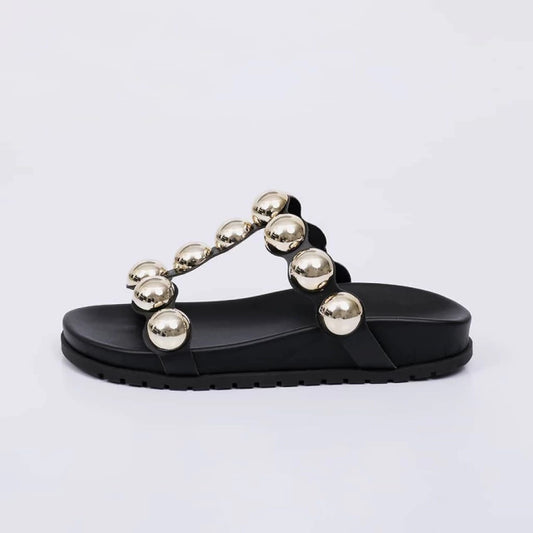 Maya - Papete Feminina Bico Redondo Aplicação em Bolas Preta