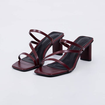 Hera - Sandália Feminina Tiras Finas Salto Bloco Vermelho