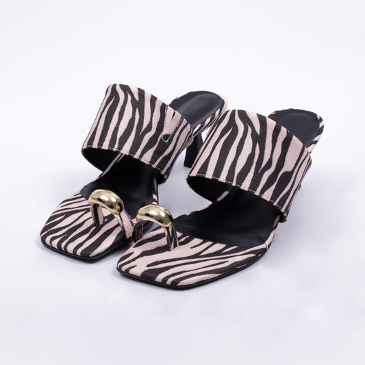 Seven - Tamanco Feminino Aplicação de Tira Zebra