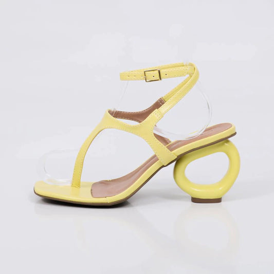 Chicago - Sandália Feminina Salto Escultural Tiras Amarelo