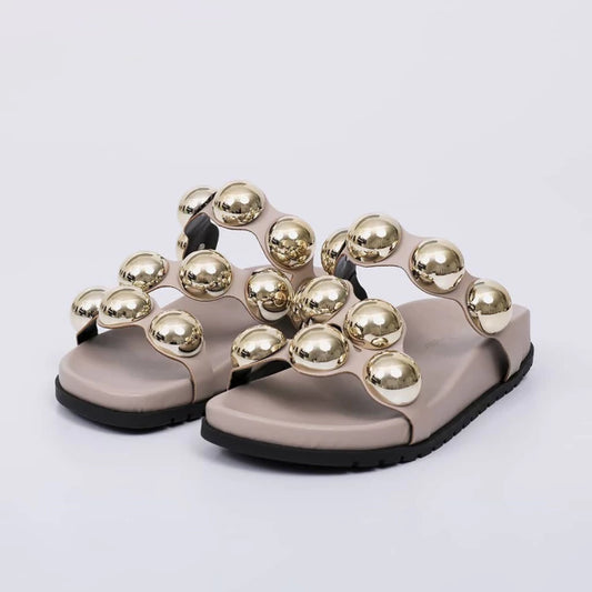 Akira - Papete Feminina Anatômica de Bico Redondo Aplicação Cinza