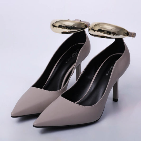 Cassandra - Scarpin Feminino Bico Fino Salto Alto Cinza