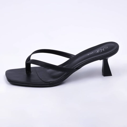 Madrid - Tamanco Feminino Chinelo De Dedo Preto