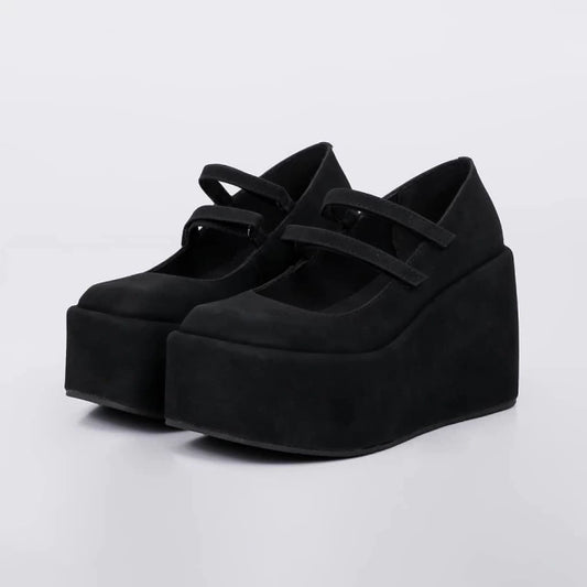 Lolita - Sapato Feminino Plataforma Camurça Bico Redondo Preto