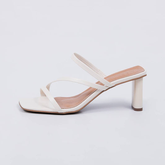 Hera - Sandália Feminina Tiras Finas Salto Bloco Off-white