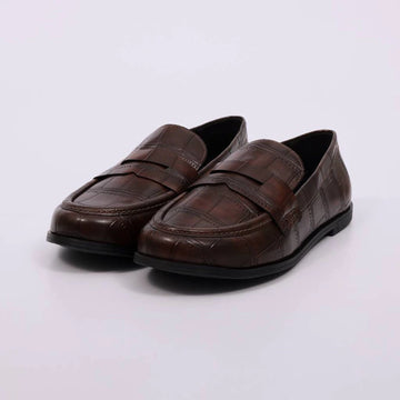 Mel - Mocassim Feminino Salto Baixo Croco Marrom Escuro