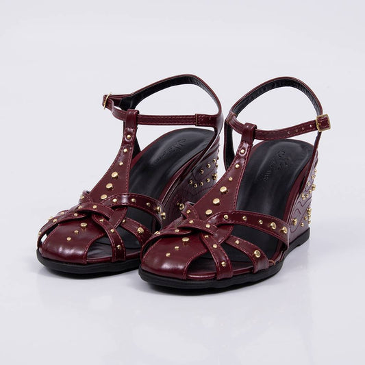 Quênia - Sandália Feminina Anabela Tachas Douradas Vermelho