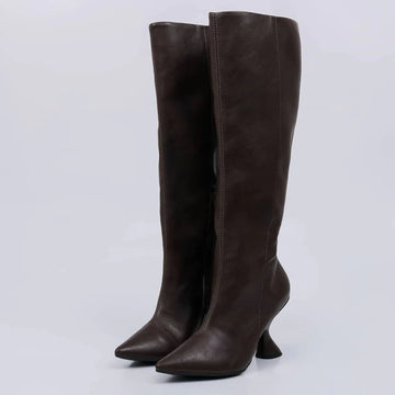 Quioto - Bota Feminina Cano Longo Salto Geométrico Marrom