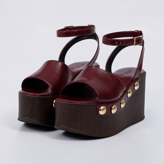 Marrocos - Sandália Feminina Anabela Tachas Douradas Bordo