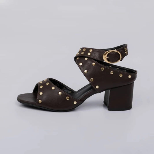 Boeme - Sandália Feminina com Tachas Salto Bloco Marrom