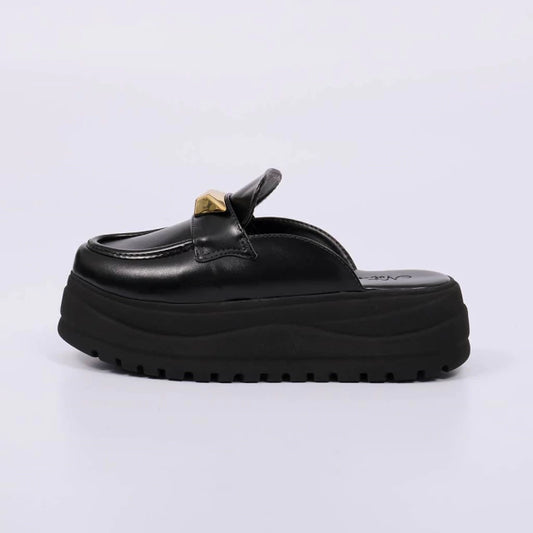 Amélia - Sapato Feminino Plataforma Alta Detalhe Metal Preto
