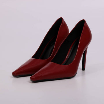 Lua – Scarpin Feminino Salto Fino Bico Fino Verniz Vermelho Bordô