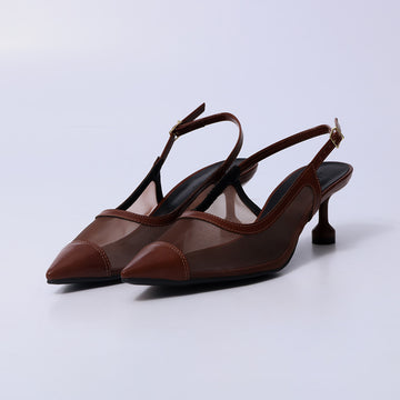 Vivian – Slingback Feminina Bico Fino Salto Taça Caramelo