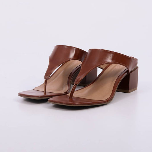 Vera – Sandália Feminina Salto Bloco Tira Dedo New Whisk