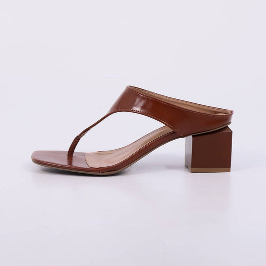 Vera – Sandália Feminina Salto Bloco Tira Dedo New Whisk