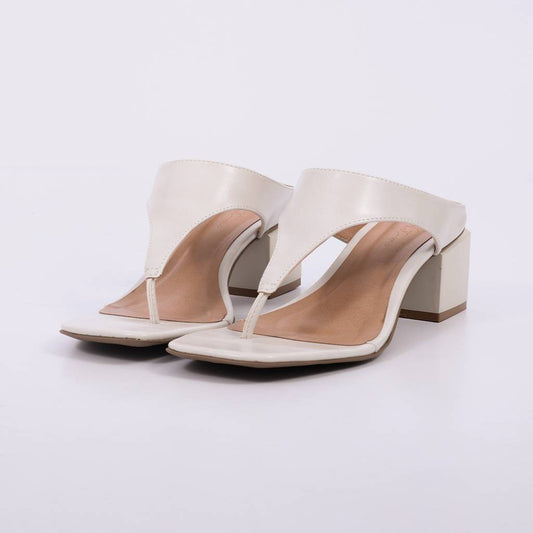 Vera – Sandália Feminina Salto Bloco Tira Dedo Off White