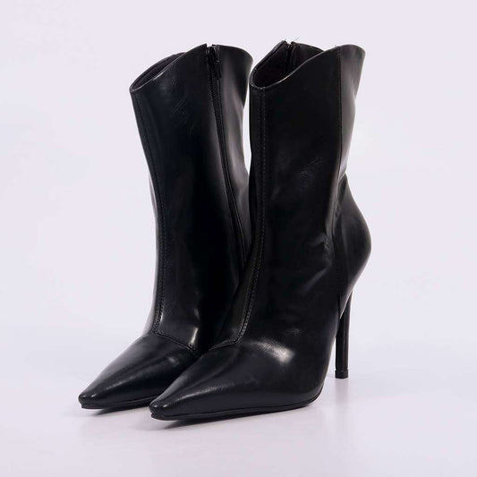 Gisele – Bota Feminina Cano Médio Salto Alto Preto