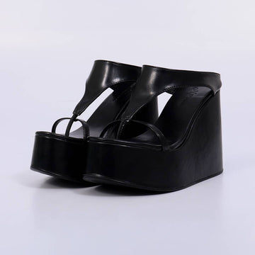 Jade – Tamanco Feminino Plataforma Anabela Tira Dedo Preto